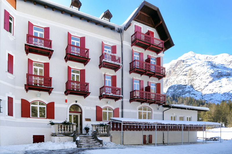 Hotel Croda Rossa Carbonin Extérieur photo