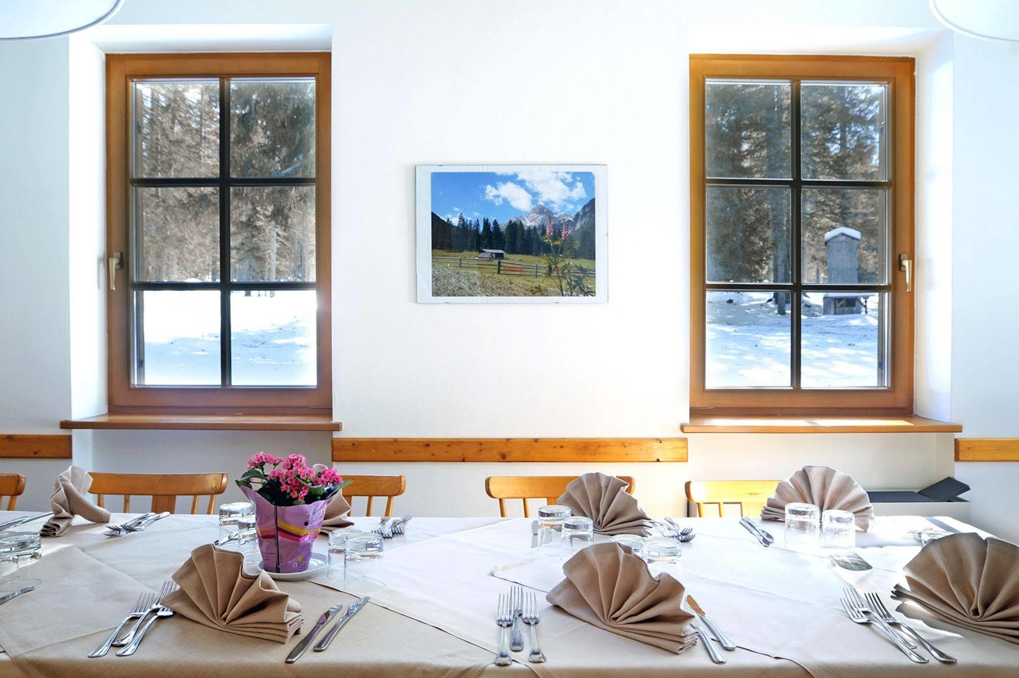 Hotel Croda Rossa Carbonin Extérieur photo