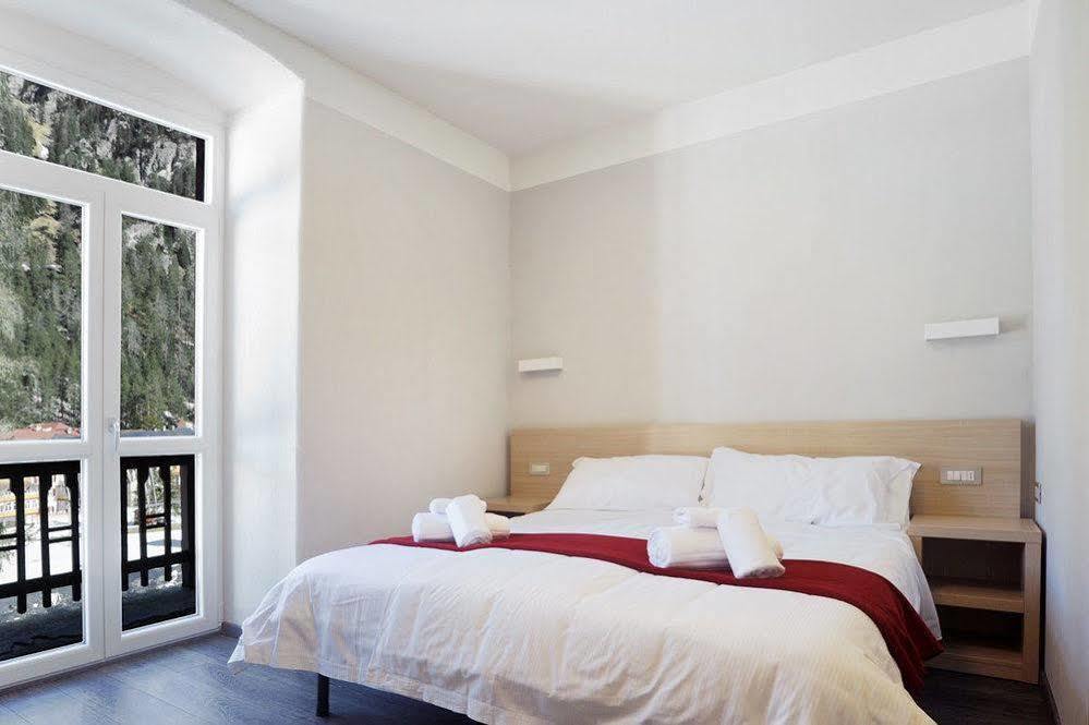 Hotel Croda Rossa Carbonin Extérieur photo